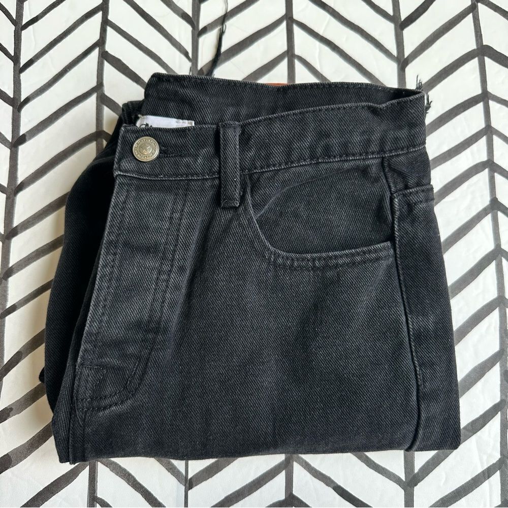Princess Polly Size 6 Black High Rise Distressed Ankle Straight Leg Jeans